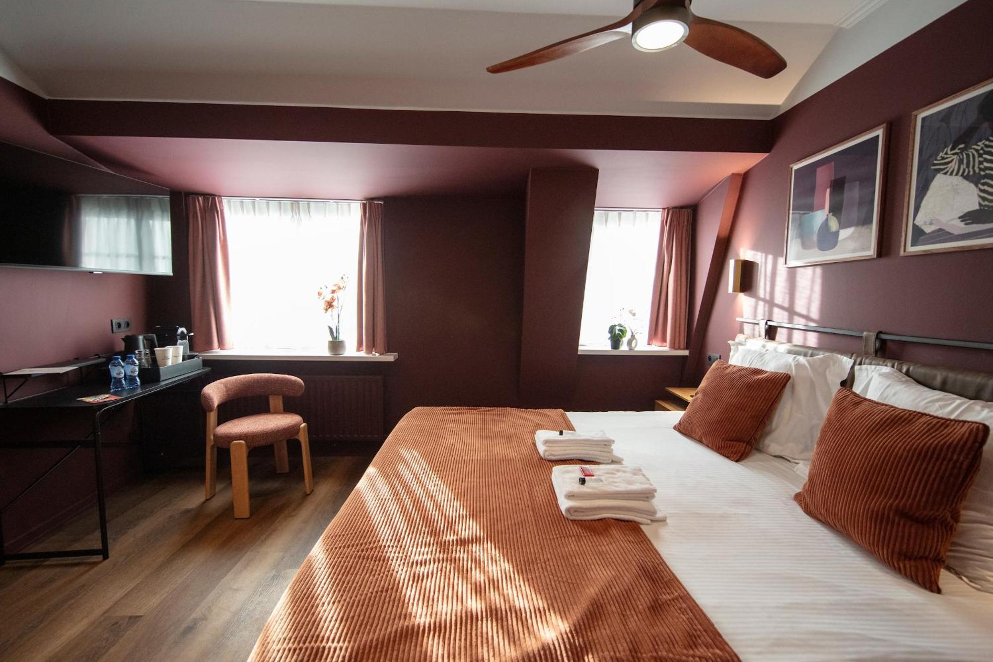 Hotel Gillis Eight By Romy&Travis Bruggy Exteriér fotografie